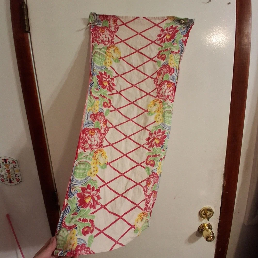 Vintage Cottagecore Floral Diamond Table Runner 13x30 Blue Red Yellow Granny EUC